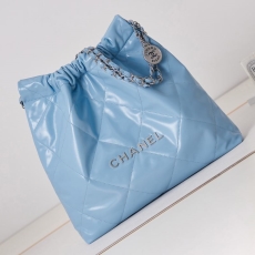 Chanel Shopping Bag